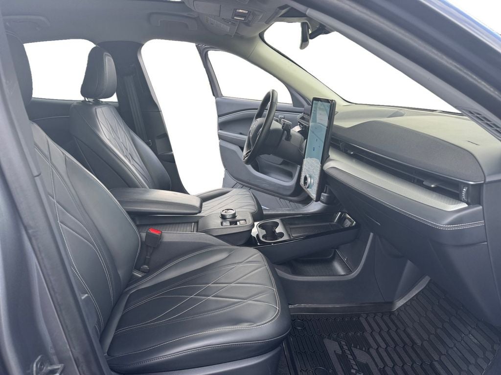 2023 Ford Mustang Mach-E California Route 1