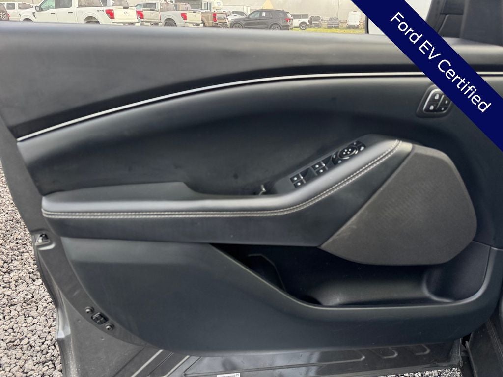2023 Ford Mustang Mach-E California Route 1