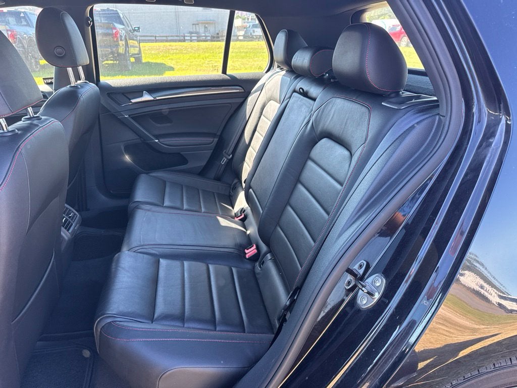 2016 Volkswagen Golf GTI Autobahn w/Performance Package