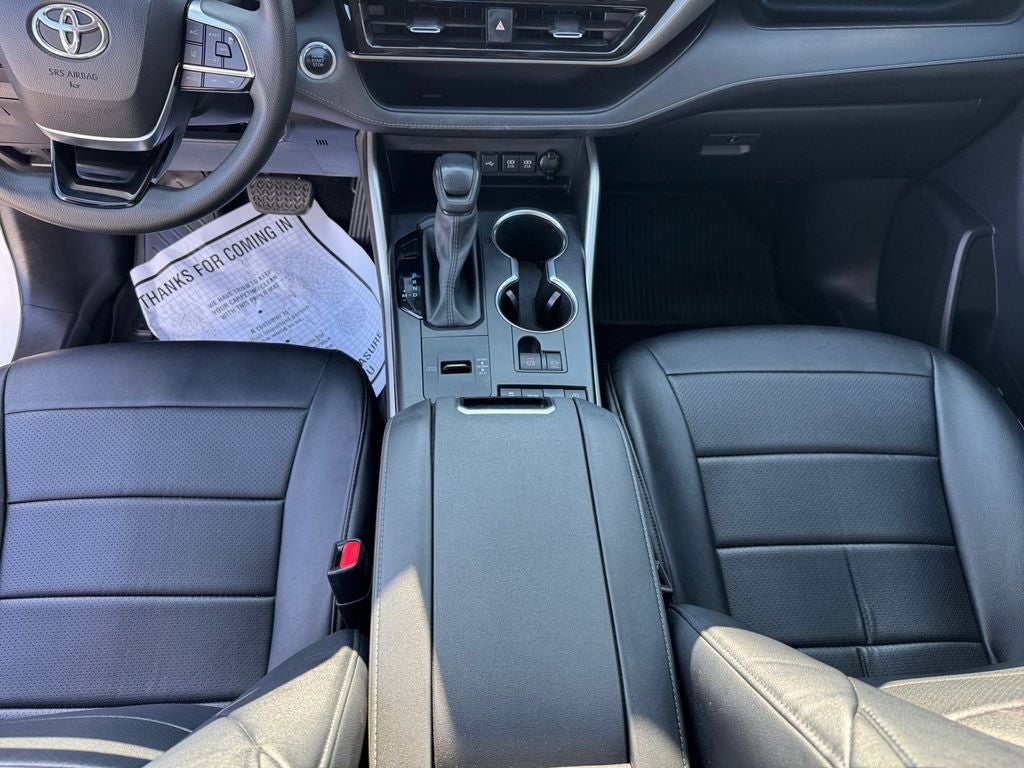 2021 Toyota Highlander L