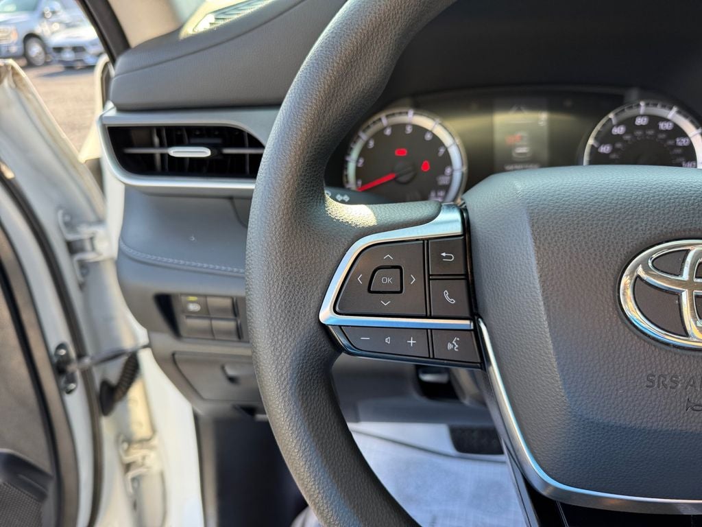 2021 Toyota Highlander L