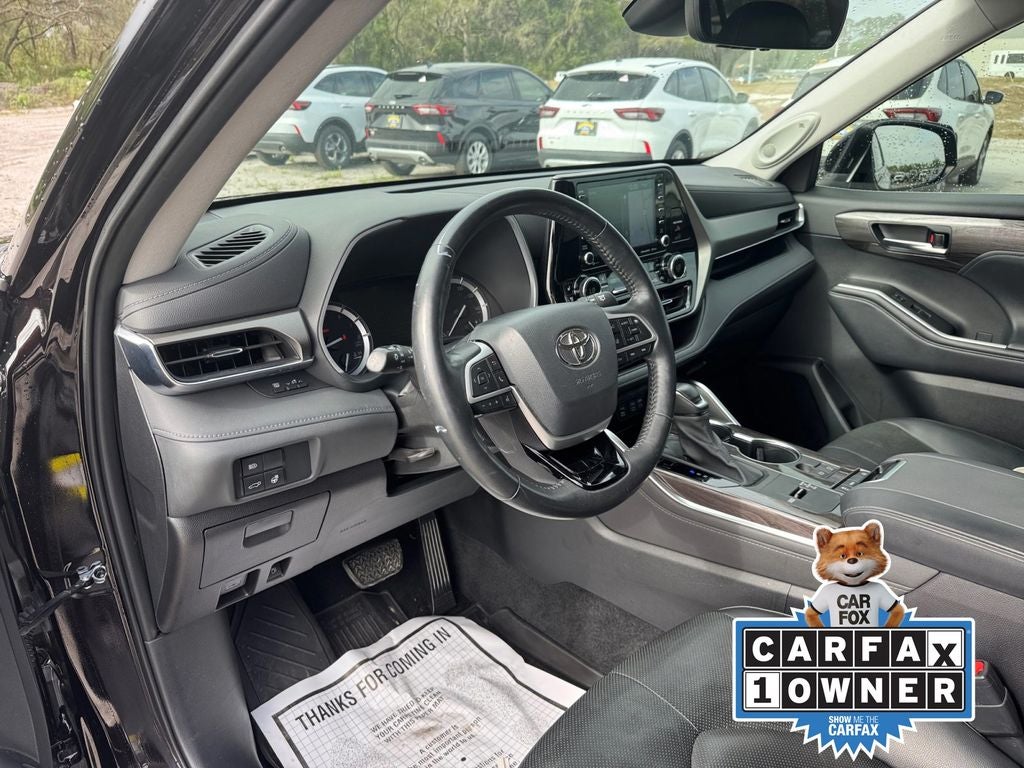 2022 Toyota Highlander Limited