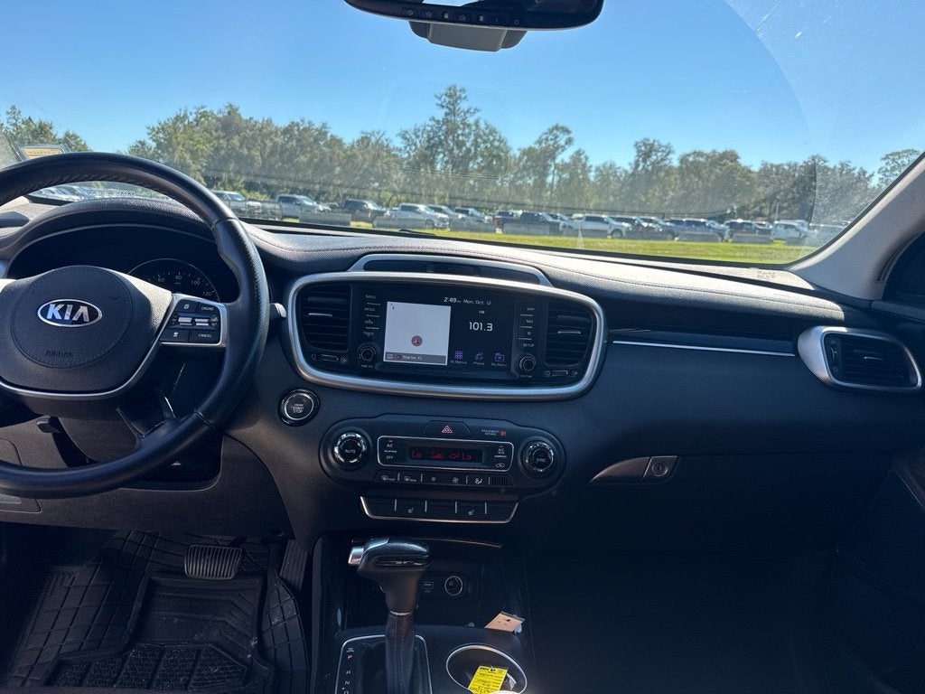 2019 Kia Sorento SX