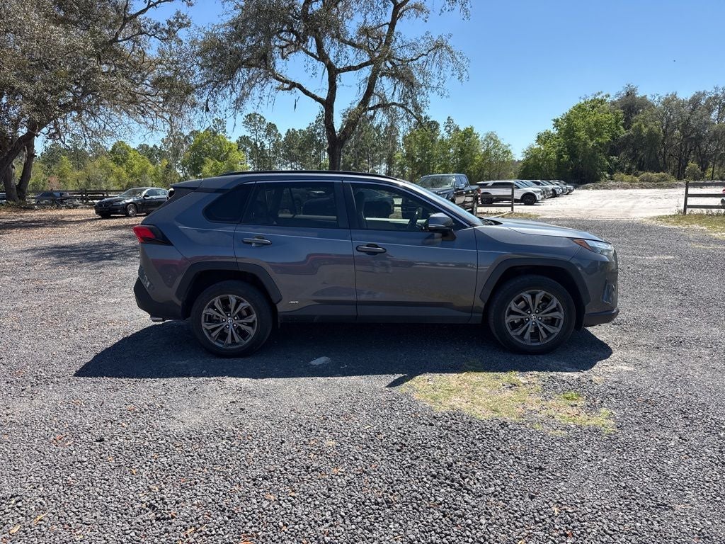 2022 Toyota RAV4 Hybrid XLE Premium