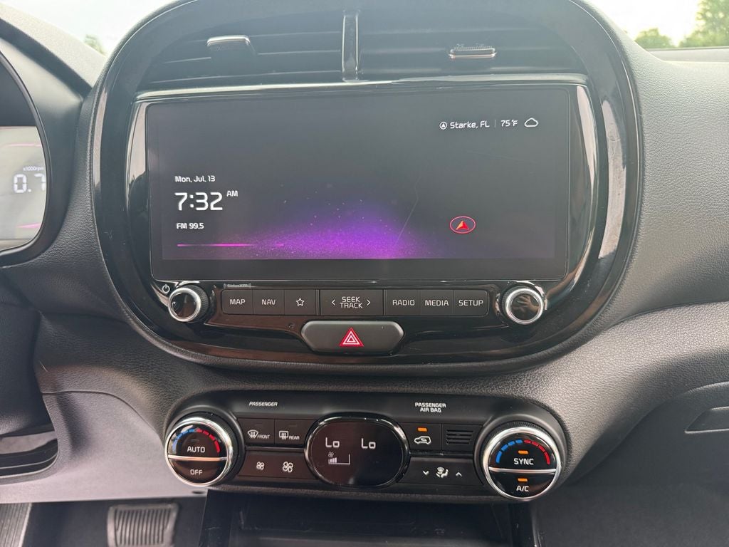 2024 Kia Soul EX