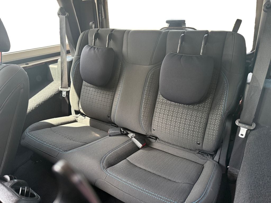 2021 Jeep Wrangler Islander 4x4
