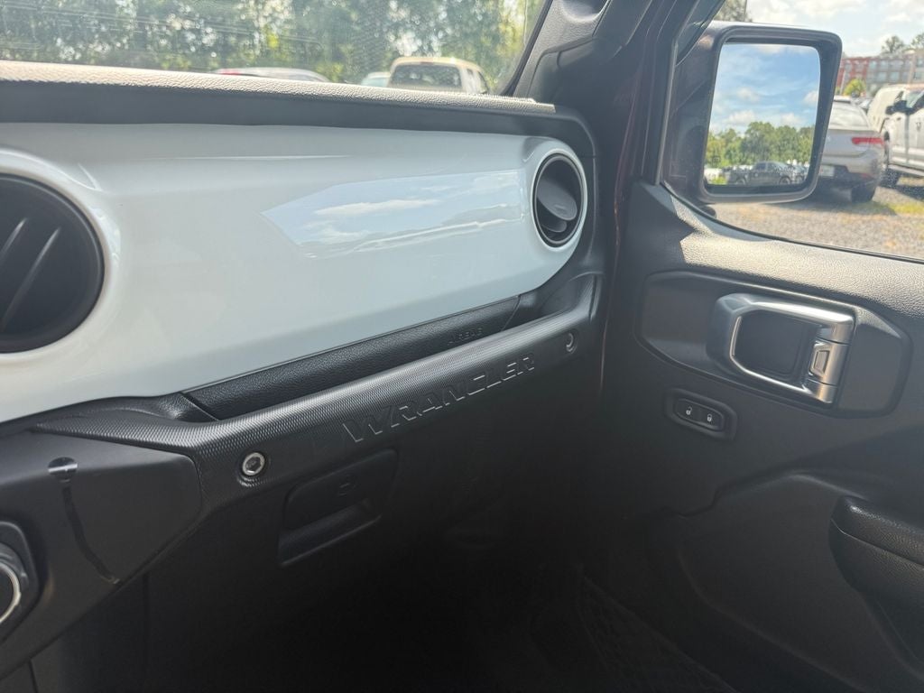 2021 Jeep Wrangler Islander 4x4