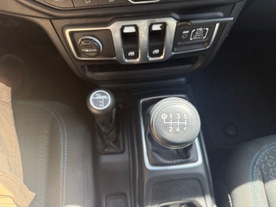 2021 Jeep Wrangler Islander 4x4