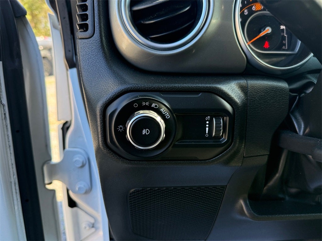 2023 Jeep Wrangler 4-Door Sahara 4x4