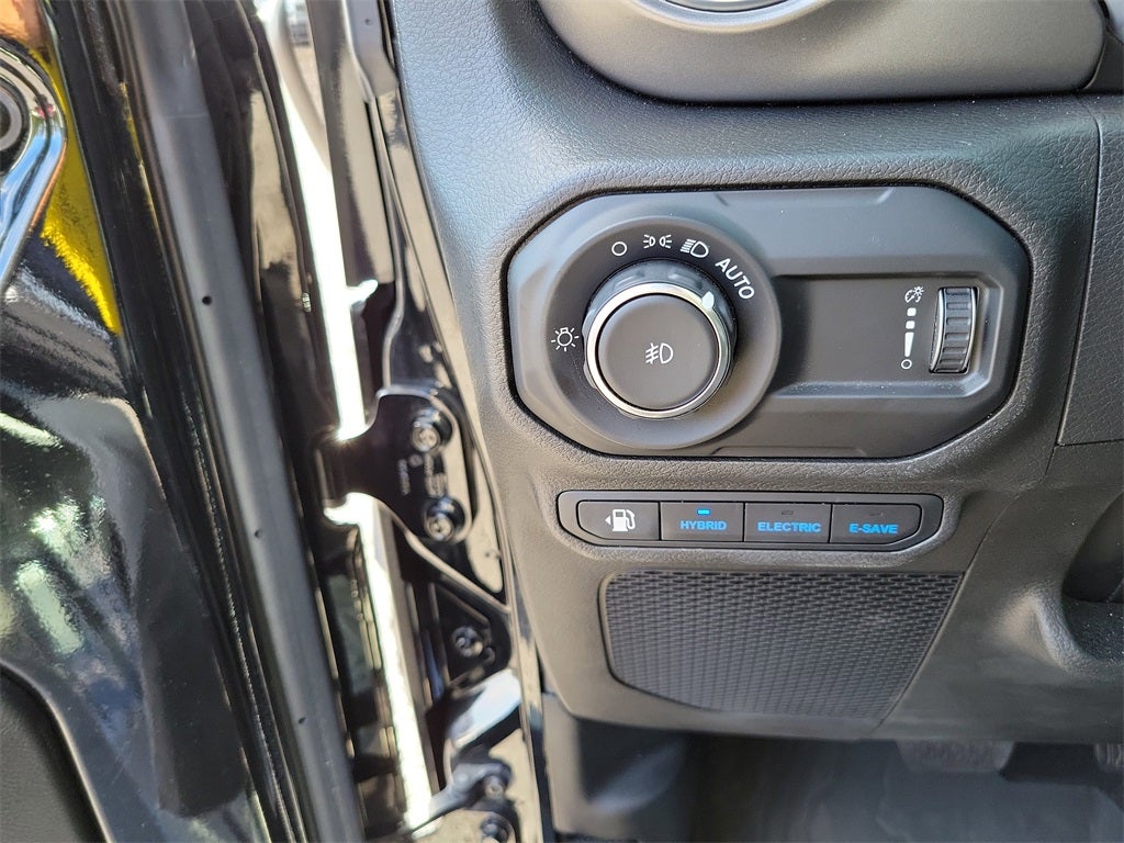 2023 Jeep Wrangler 4xe Rubicon 4x4