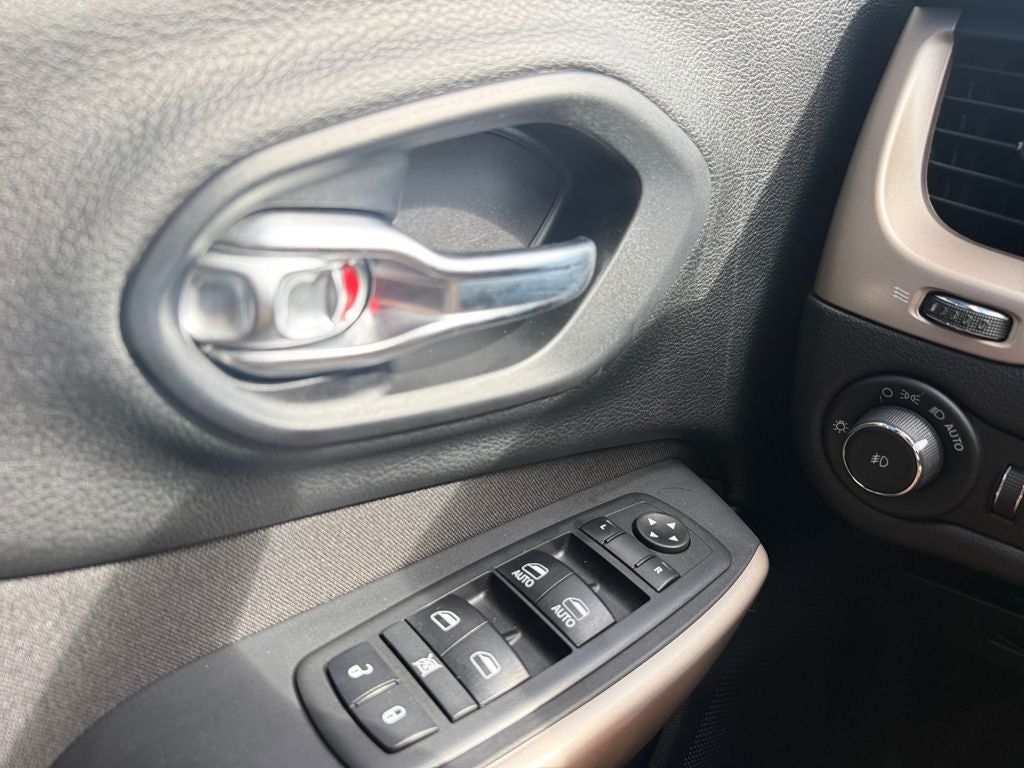 2017 Jeep Cherokee Latitude FWD