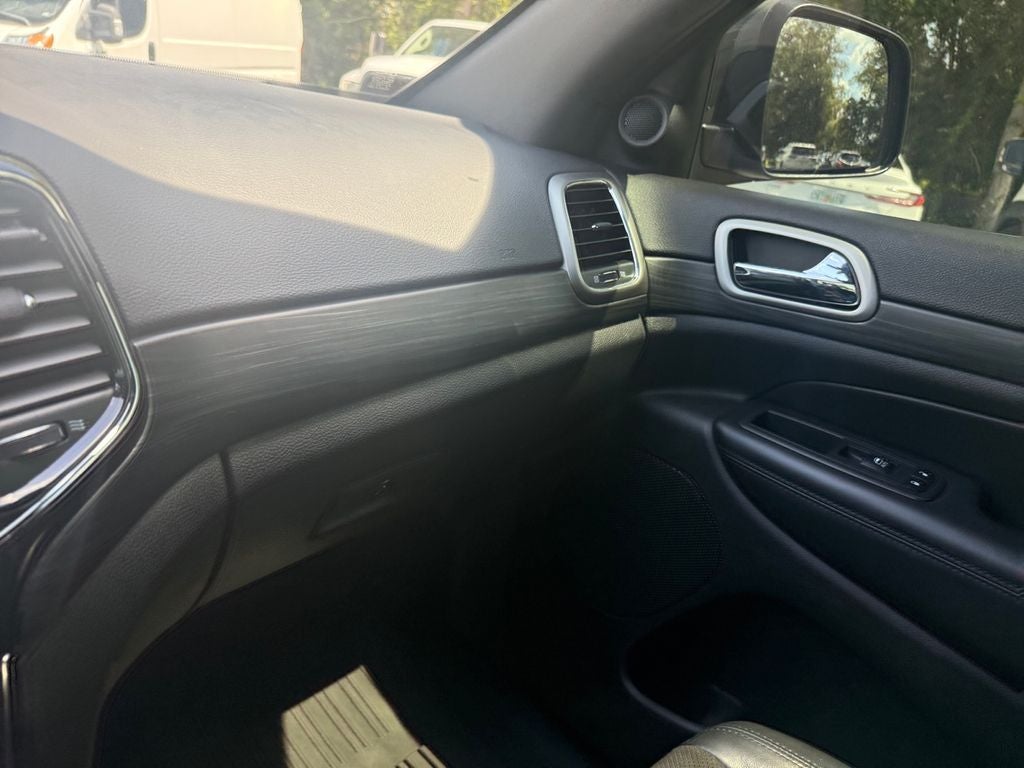 2021 Jeep Grand Cherokee Laredo X 4x2
