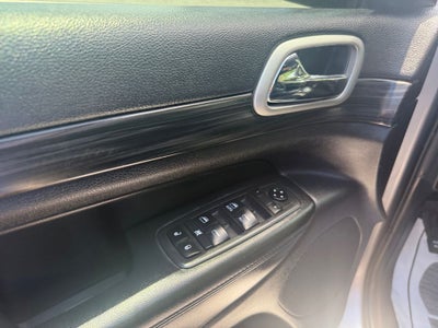 2019 Jeep Grand Cherokee Altitude 4x2