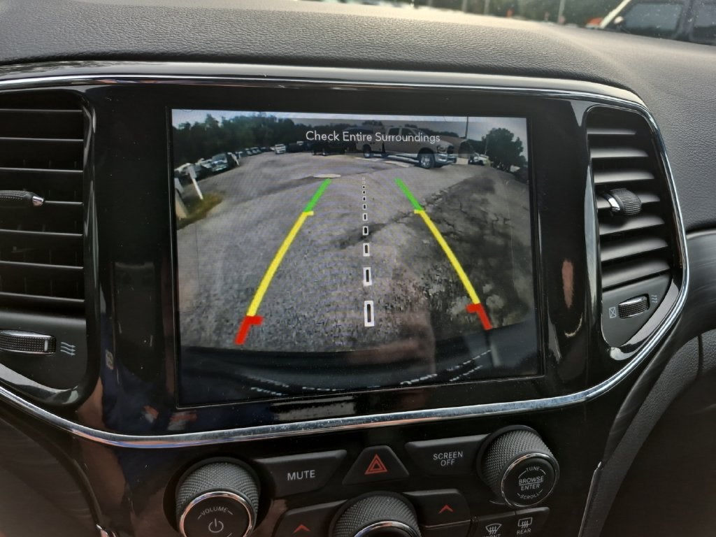 2021 Jeep Grand Cherokee Laredo X 4x4
