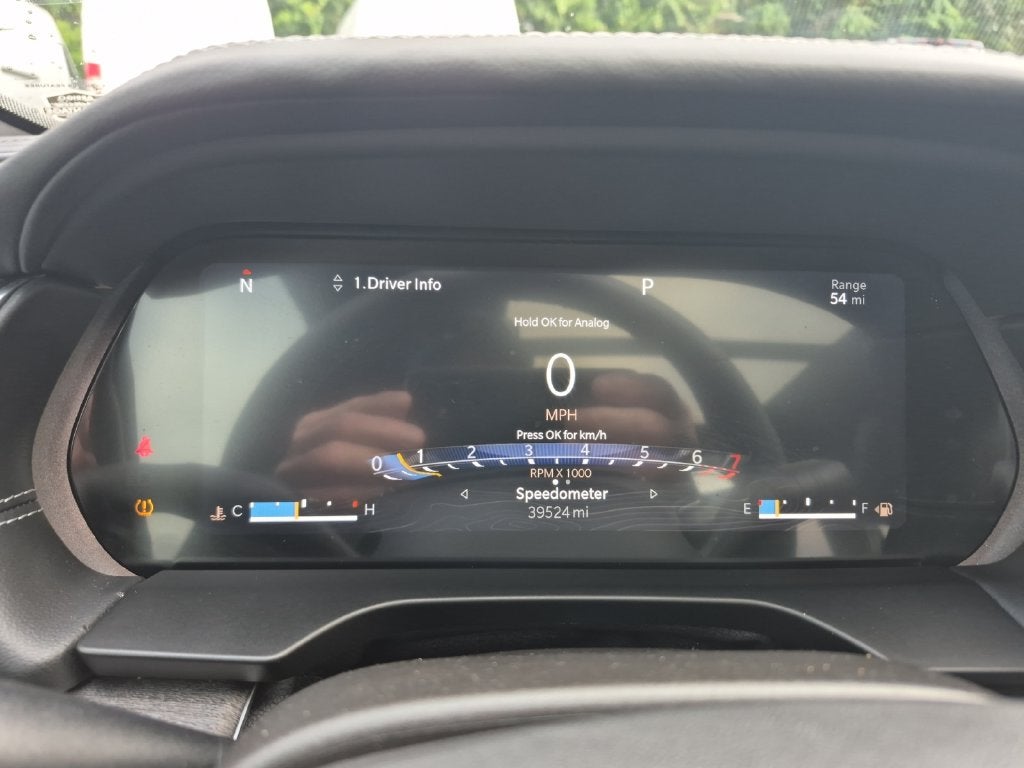 2023 Jeep Grand Cherokee Overland 4x2