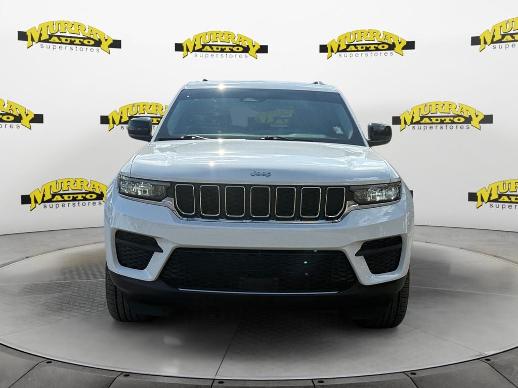 2023 Jeep Grand Cherokee Laredo 4x4