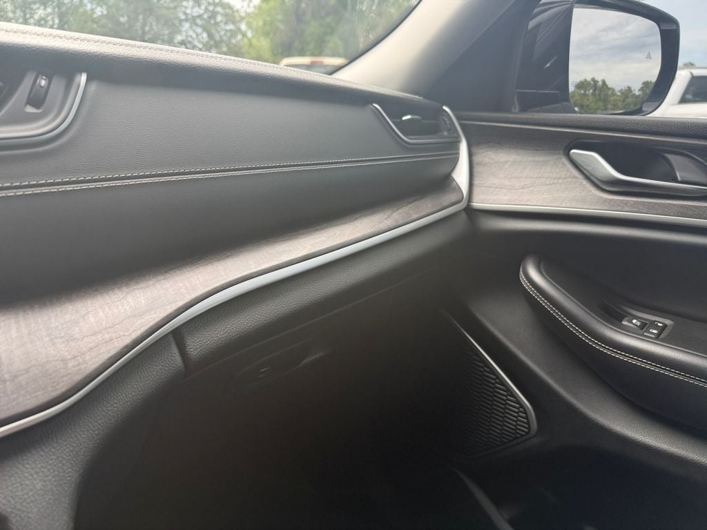 2021 Jeep Grand Cherokee L Limited 4x2