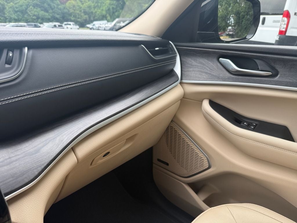 2021 Jeep Grand Cherokee L Limited 4x2