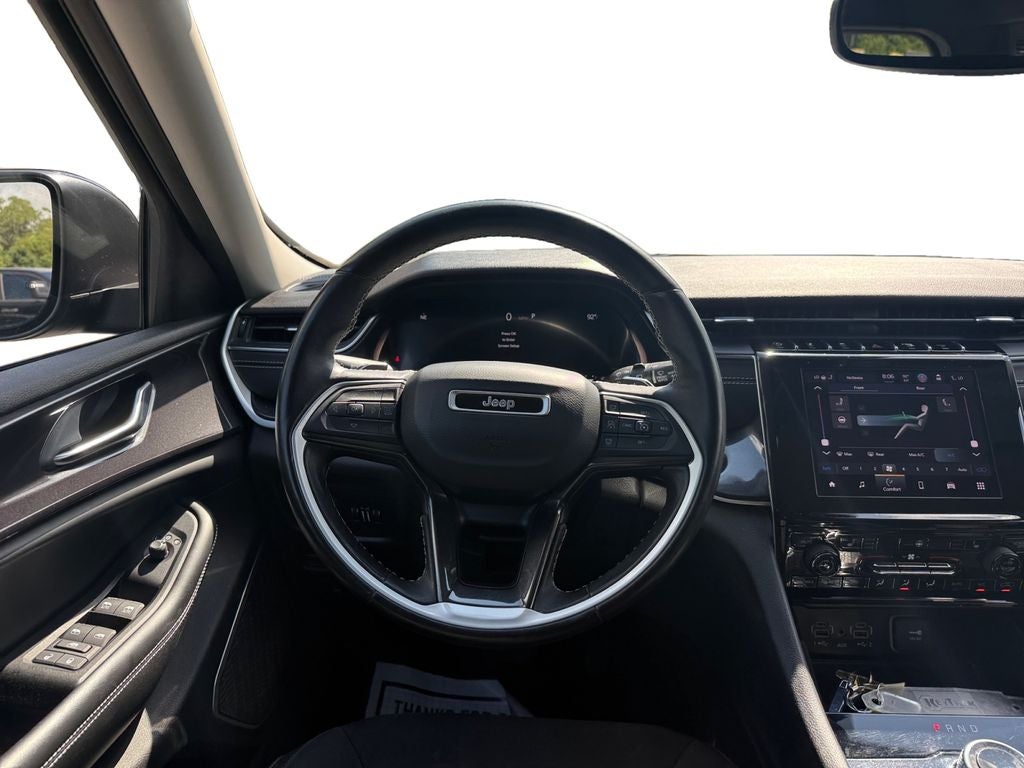 2021 Jeep Grand Cherokee L Laredo 4x4