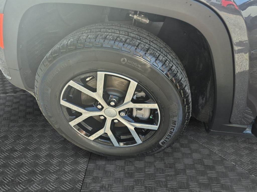 2025 Jeep Grand Cherokee L Limited 4x4