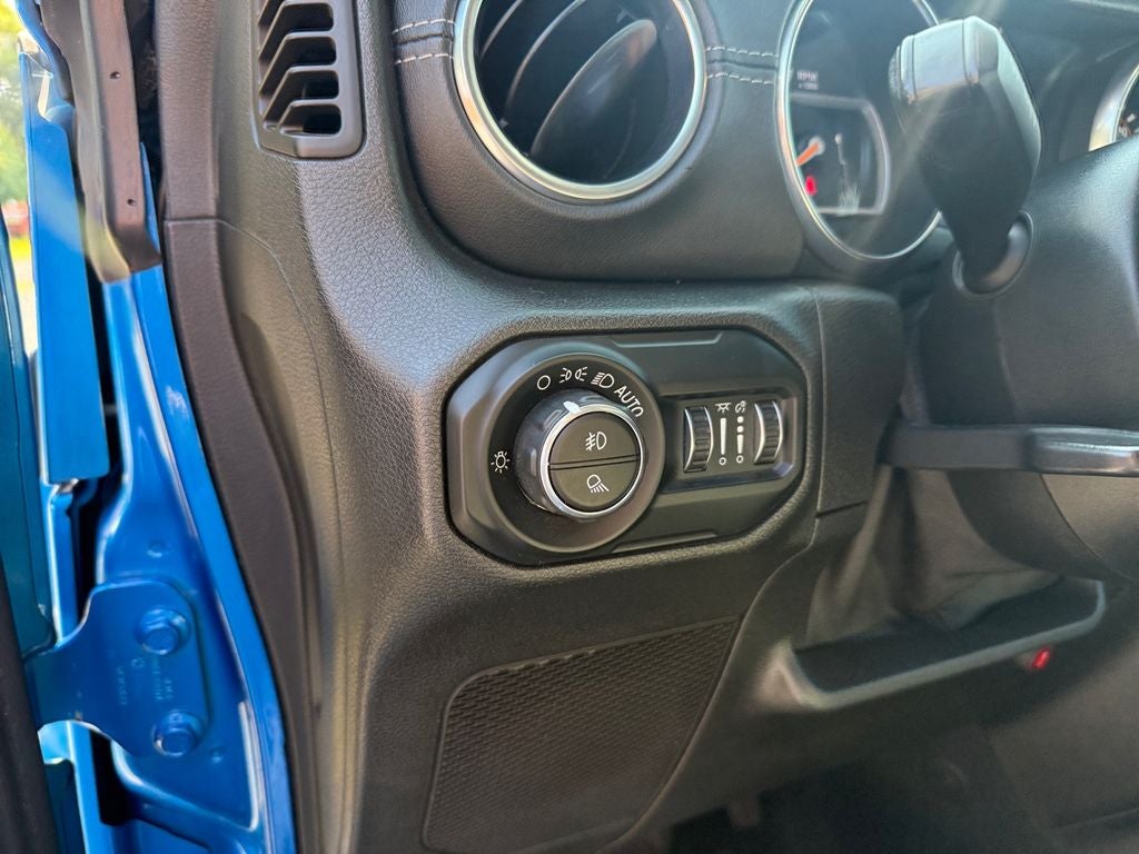 2020 Jeep Gladiator Overland 4x4