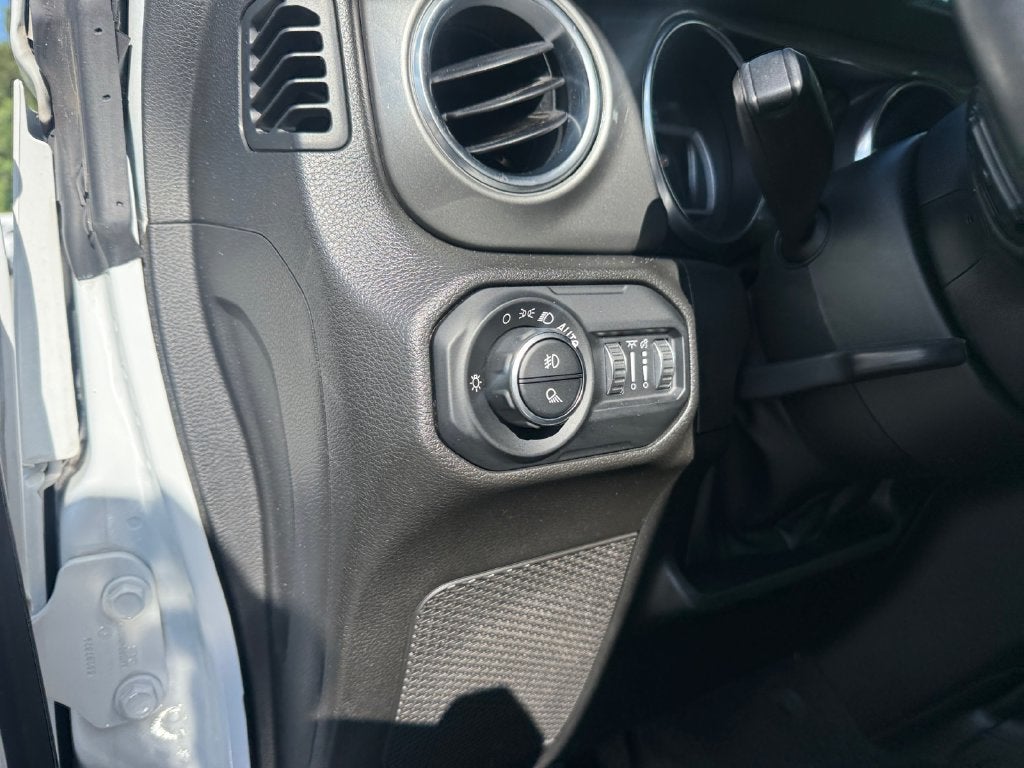 2022 Jeep Gladiator Overland 4x4