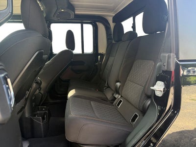 2026 Jeep Gladiator Mojave 4x4