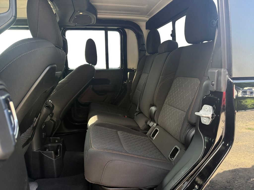 2026 Jeep Gladiator Mojave 4x4