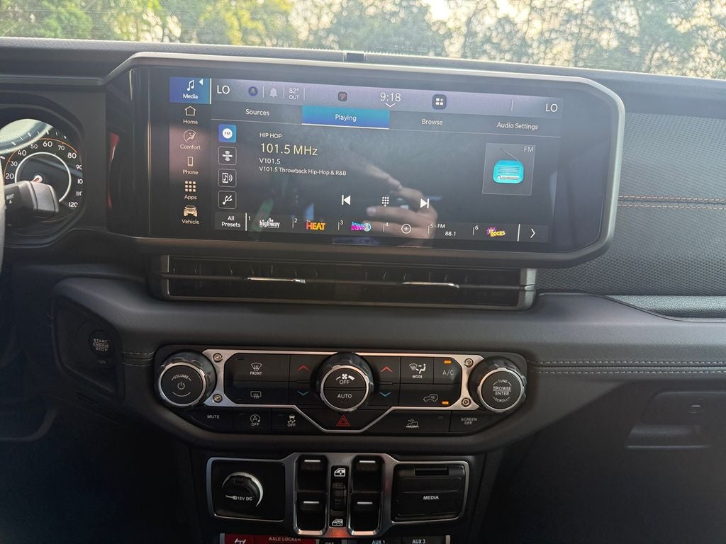 2026 Jeep Gladiator Mojave 4x4