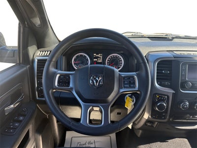 2024 RAM 1500 Classic Warlock Crew Cab 4x4 5'7' Box