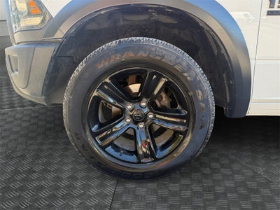 2024 RAM 1500 Classic Warlock Crew Cab 4x4 5'7' Box