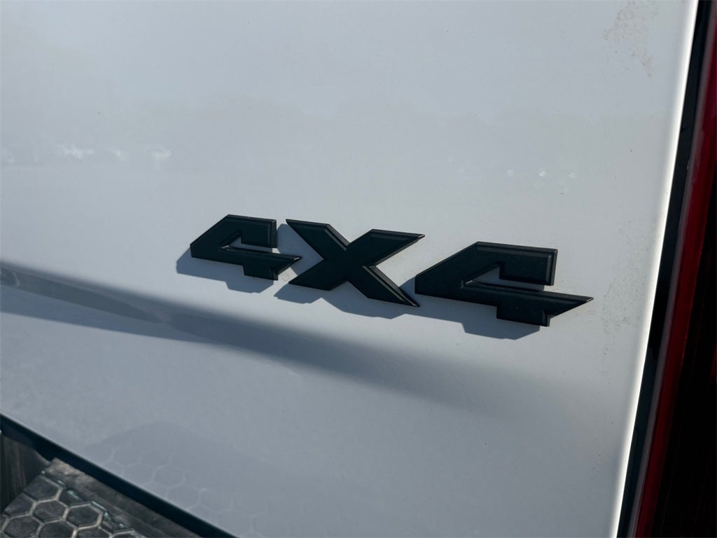 2024 RAM 1500 Classic Warlock Crew Cab 4x4 5'7' Box