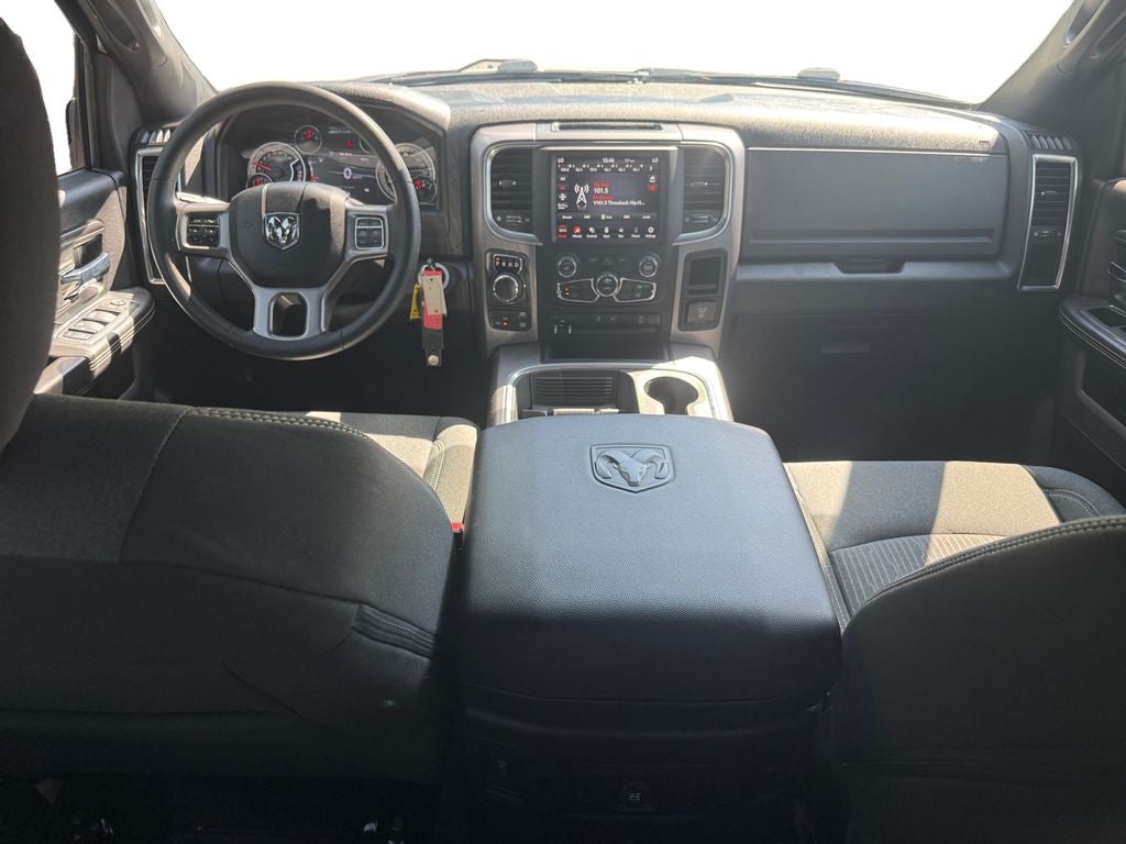 2023 RAM 1500 Classic Warlock Crew Cab 4x4 5'7' Box