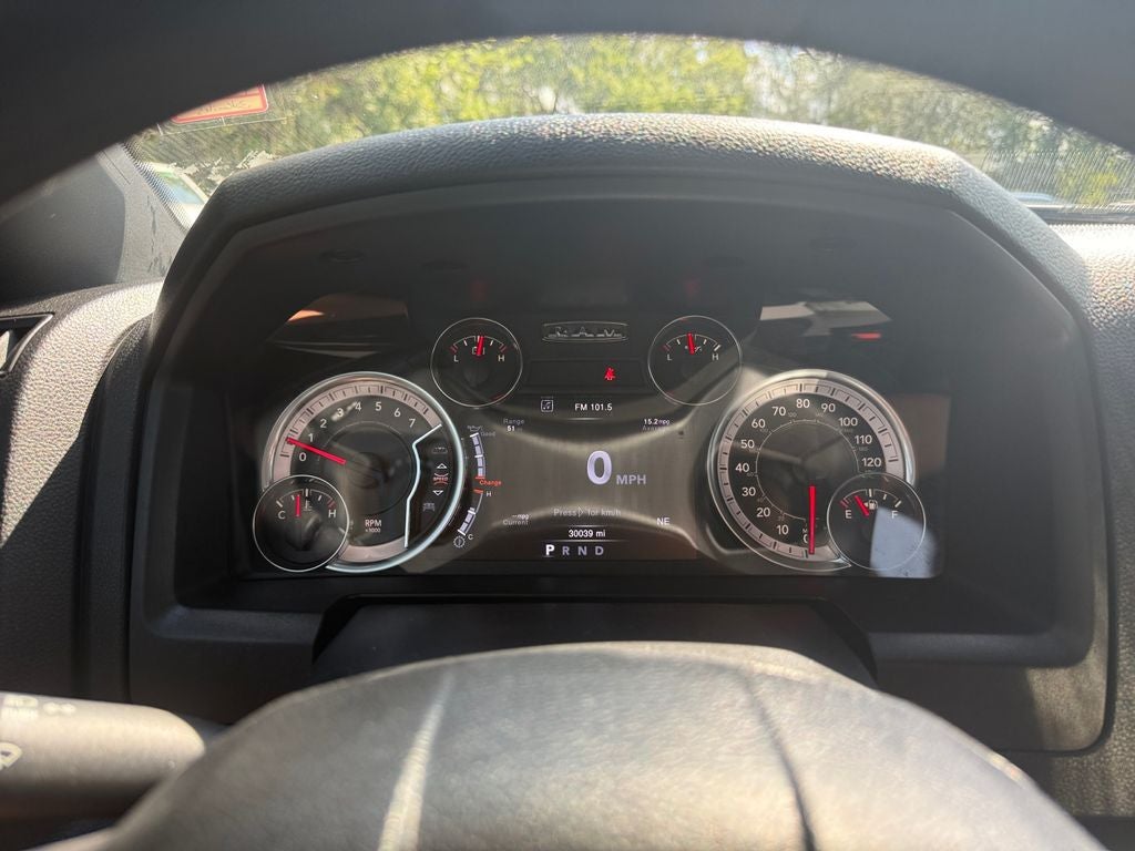 2023 RAM 1500 Classic Warlock Crew Cab 4x4 5'7' Box