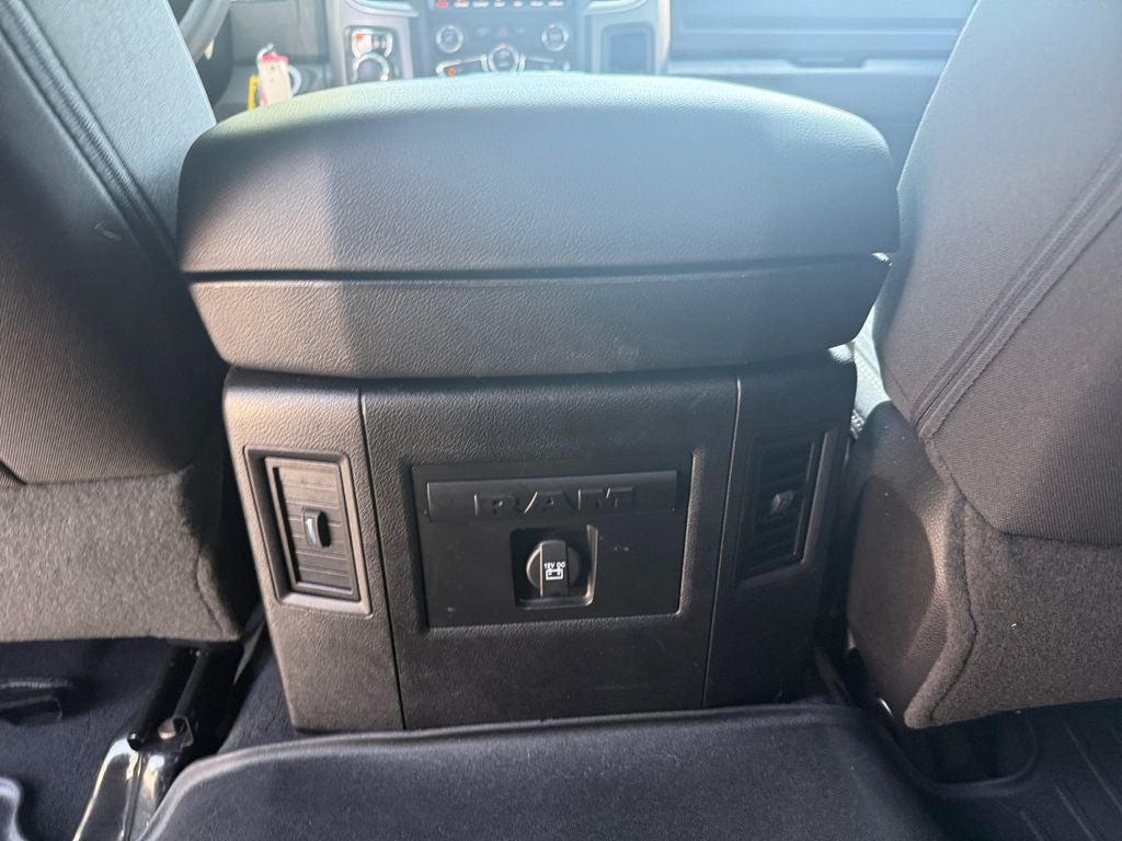 2023 RAM 1500 Classic Warlock Crew Cab 4x4 5'7' Box