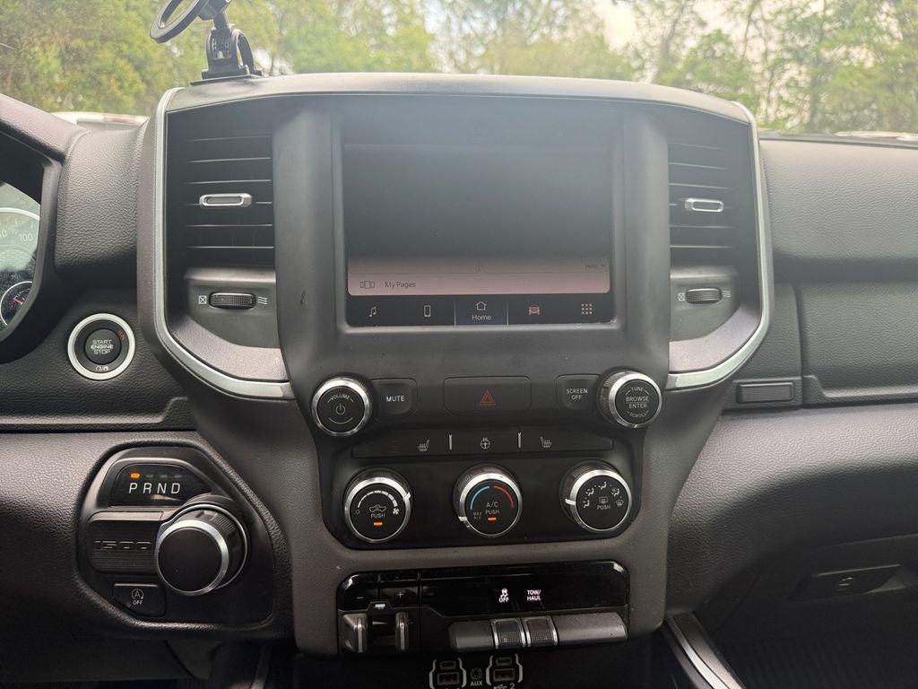 2023 RAM 1500 Big Horn Quad Cab 4x2 6'4' Box