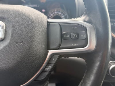 2022 RAM 1500 Big Horn Quad Cab 4x2 6'4' Box