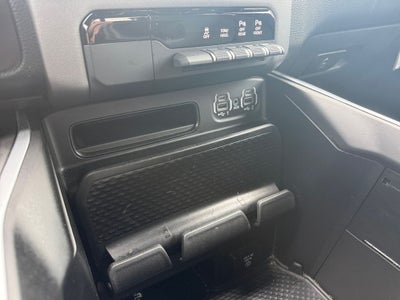 2022 RAM 1500 Big Horn Quad Cab 4x2 6'4' Box