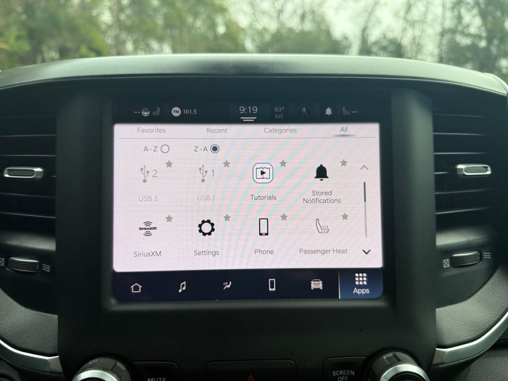 2022 RAM 1500 Big Horn Quad Cab 4x2 6'4' Box