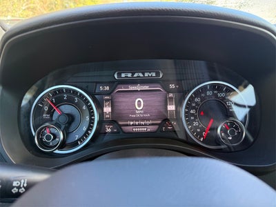 2022 RAM 1500 Big Horn Crew Cab 4x2 5'7' Box