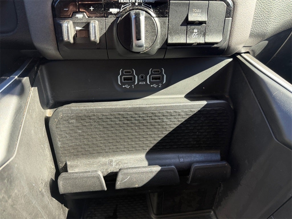 2022 RAM 1500 Big Horn Crew Cab 4x2 5'7' Box