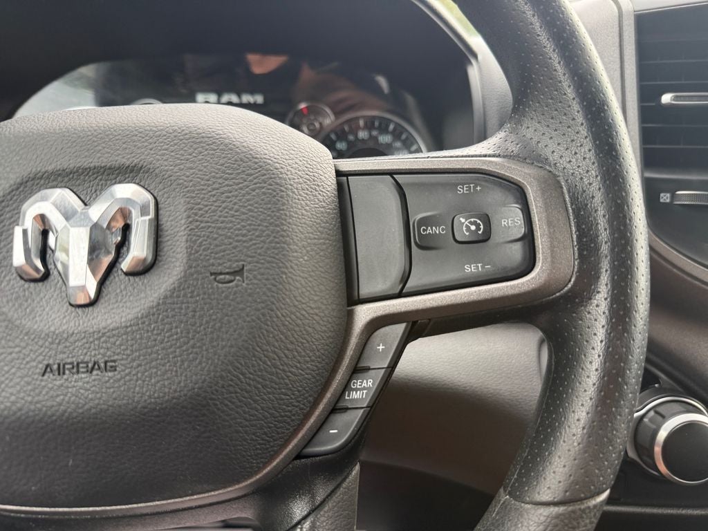 2023 RAM 1500 Tradesman Crew Cab 4x2 5'7' Box