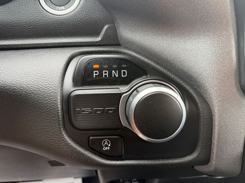 2023 RAM 1500 Tradesman Crew Cab 4x2 5'7' Box