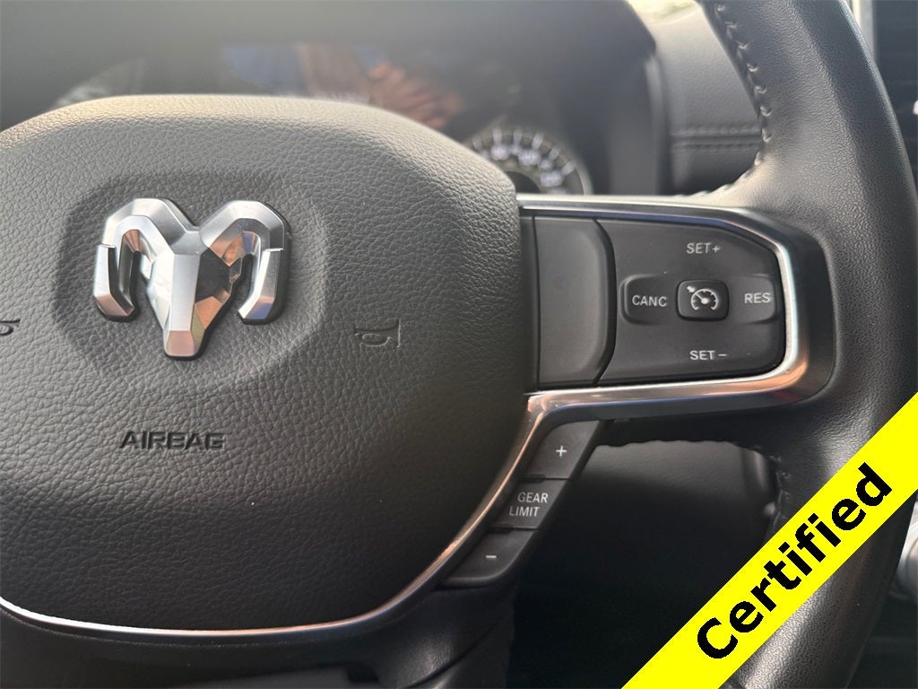 2024 RAM 1500 Laramie Crew Cab 4x2 5'7' Box