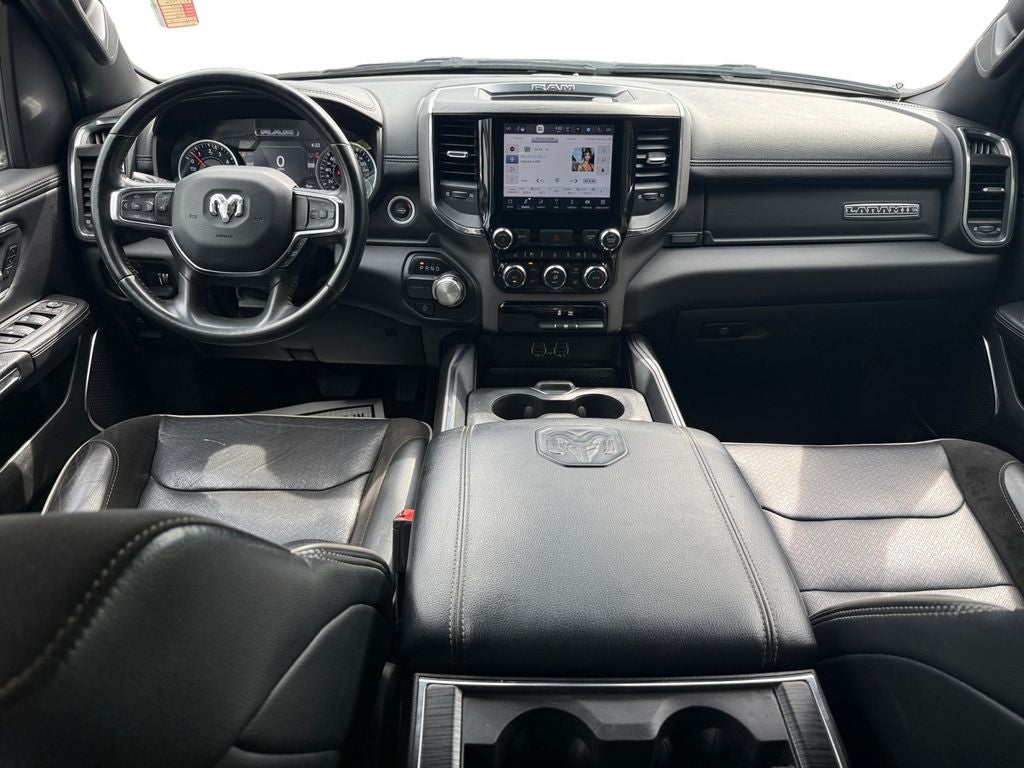 2024 RAM 1500 Laramie Crew Cab 4x2 5'7' Box