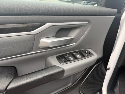 2020 RAM 1500 Big Horn Quad Cab 4x4 6'4' Box