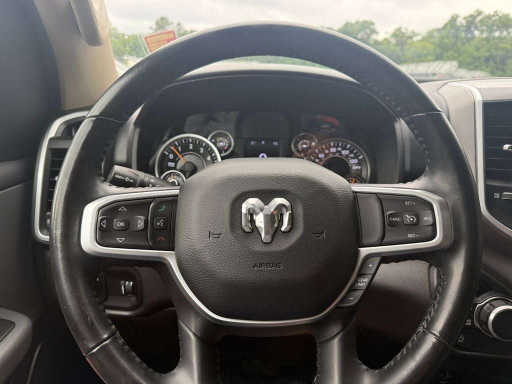 2020 RAM 1500 Big Horn Quad Cab 4x4 6'4' Box