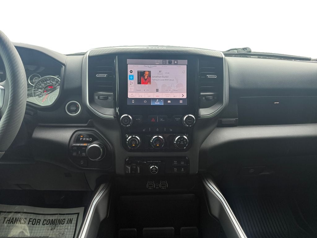2025 RAM 1500 Big Horn Crew Cab 4x4 6'4' Box