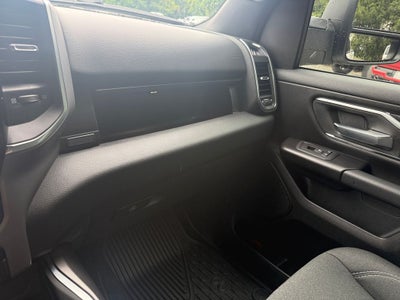 2025 RAM 1500 Big Horn Crew Cab 4x4 6'4' Box
