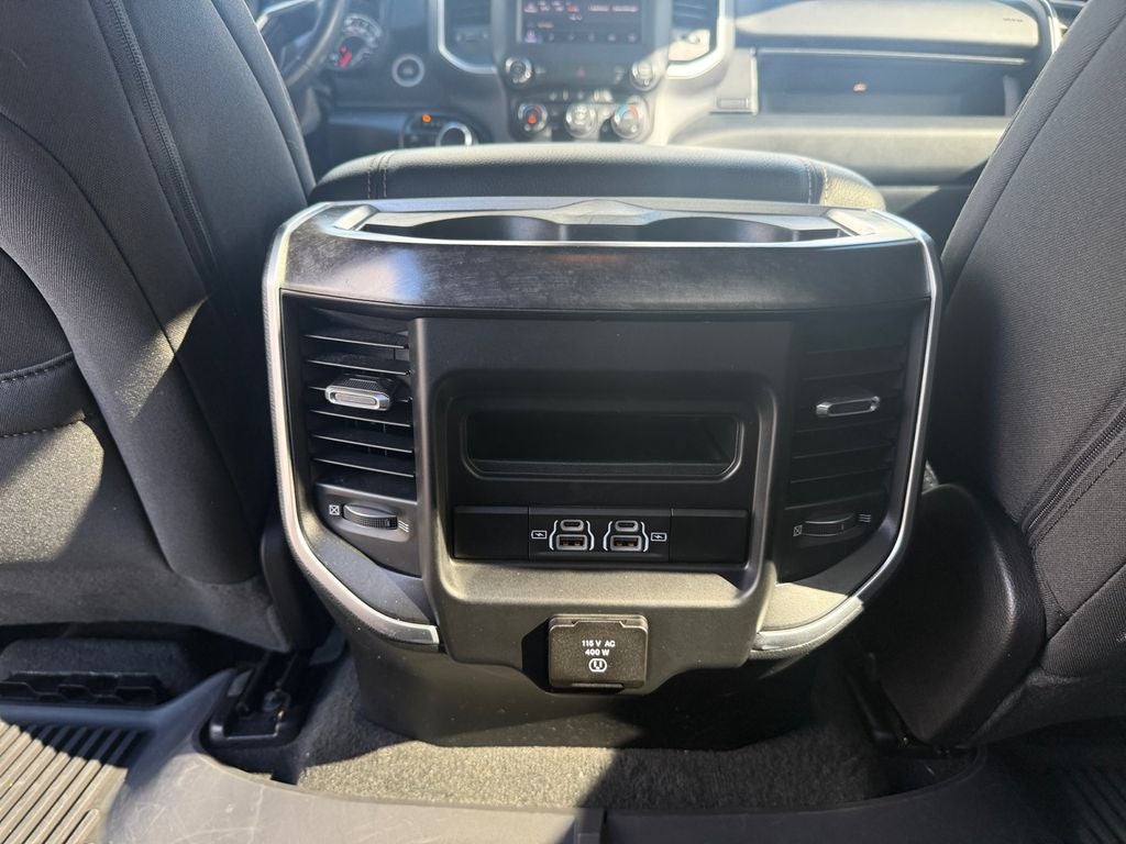 2022 RAM 1500 Big Horn Crew Cab 4x4 5'7' Box